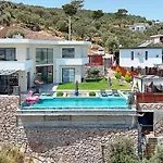 Luxury Modern With Private Pool וילה *