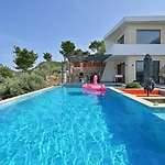 Luxury Modern With Private Pool קס
