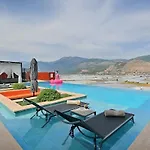 Luxury Modern With Private Pool * קס