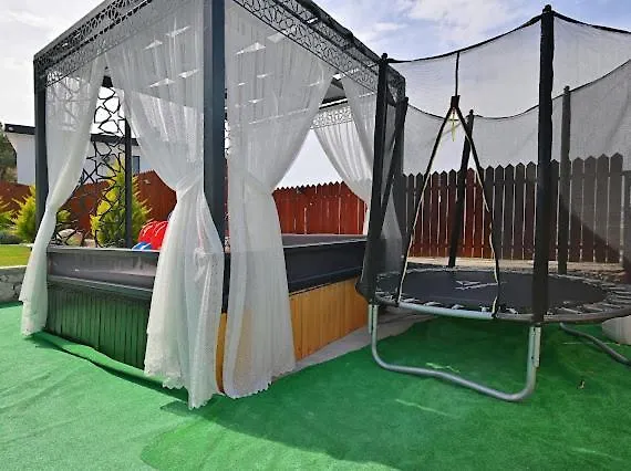 Luxury Modern With Private Pool Κας