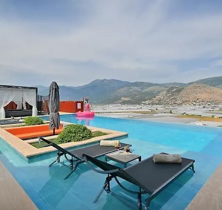 Luxury Modern With Private Pool * 卡斯