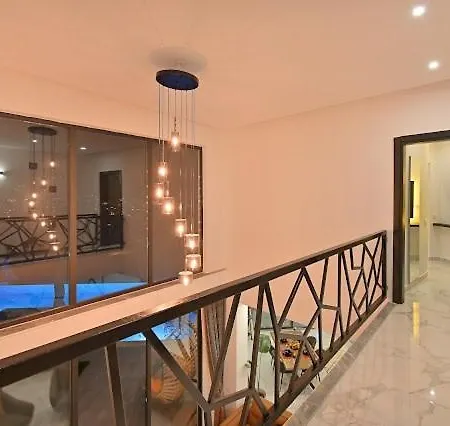 别墅 Luxury Modern With Private Pool 卡斯